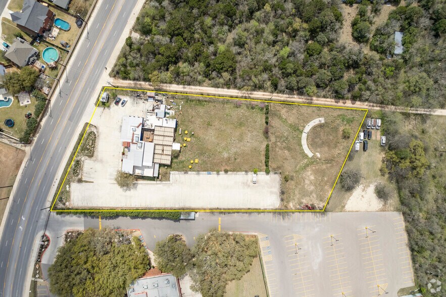 More Photos Of 18745 Redland Rd, San Antonio Restaurant For Lease