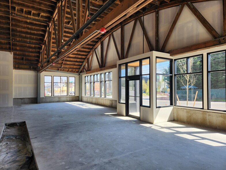 More Photos Of 1601 6th Ave, Tacoma Freestanding For Lease