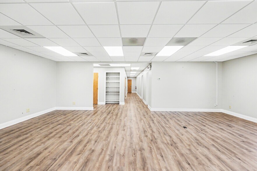 More Photos Of 470 Lake Concord Rd NE, Concord Office For Lease