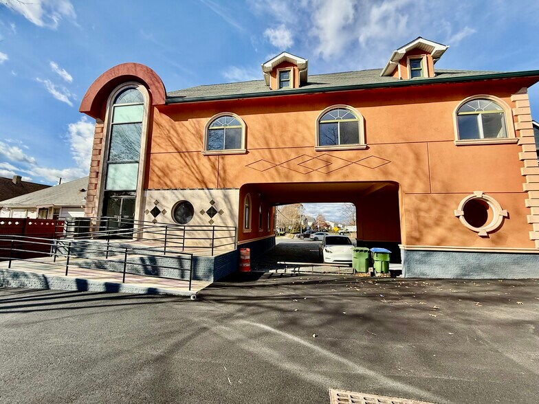 More Photos Of 1582 Lincoln Hwy, Edison Office For Lease