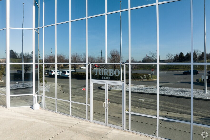 More Photos Of 2600 Main Street Extension, Sayreville Warehouse For Lease