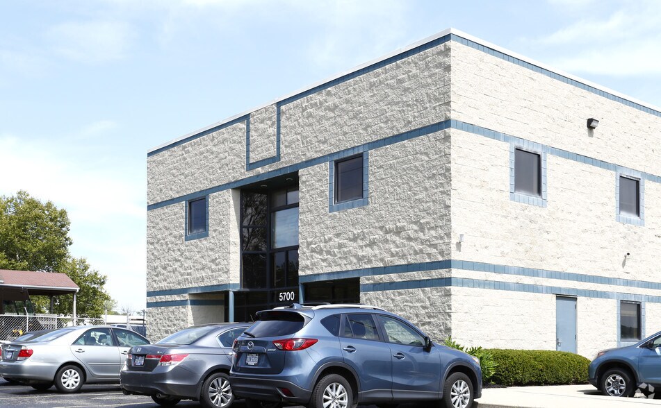 More Photos Of 5700 Este Ave, Cincinnati Warehouse For Lease