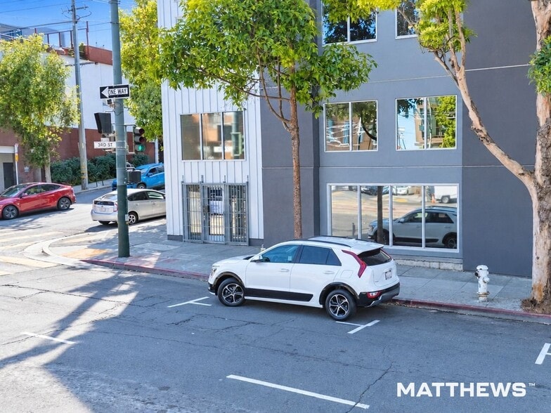 More Photos Of 638 19th St, San Francisco Office Residential For Lease