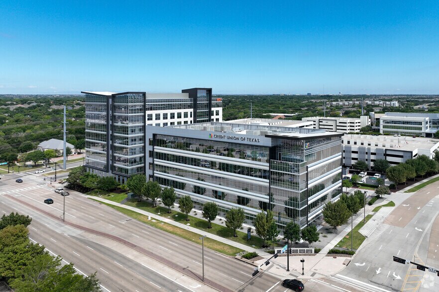 More Photos Of 950 W Bethany Dr, Allen Office For Lease