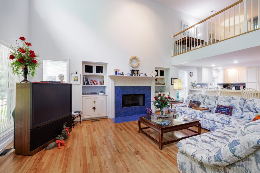 More Photos Of 129 Hiawatha Trl, Pickens Hotel For Sale