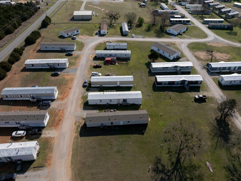 More Photos Of 18100 Coker Rd, Shawnee Manufactured Housing Mobile Home Park For Sale