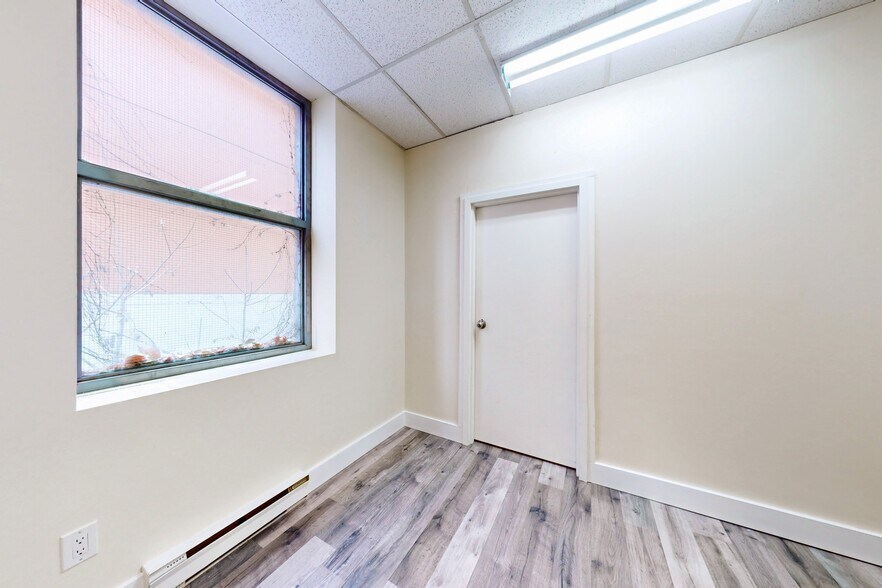 More Photos Of 66 Gerrard St E, Toronto Storefront Retail Office For Lease