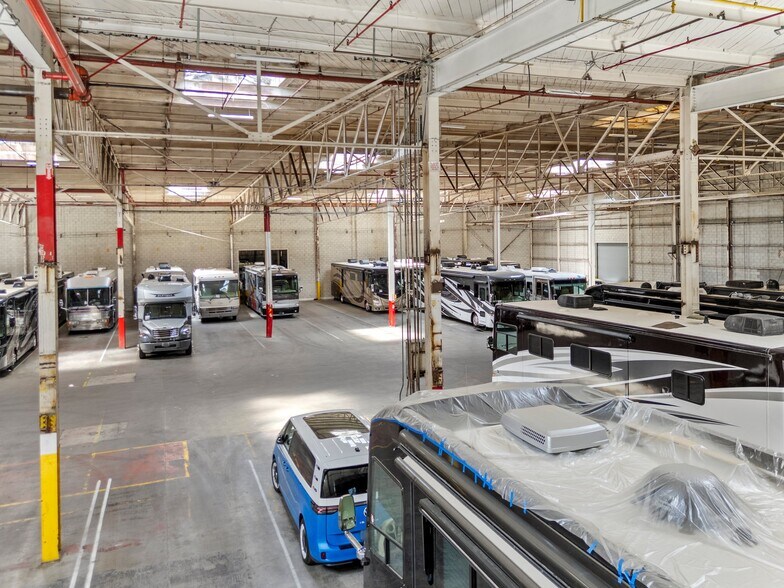 More Photos Of 1400 W 4th St, Antioch Warehouse For Lease