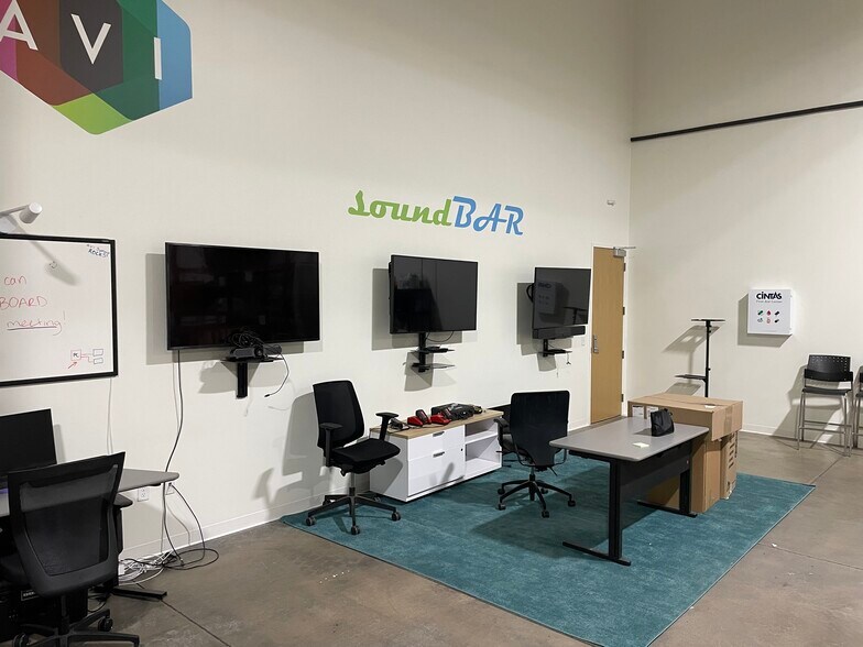 More Photos Of W6483 Design Dr, Greenville Industrial For Lease