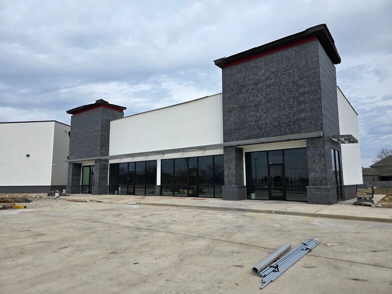 More Photos Of 8118 Prairie View Rd, Temple General Retail For Lease
