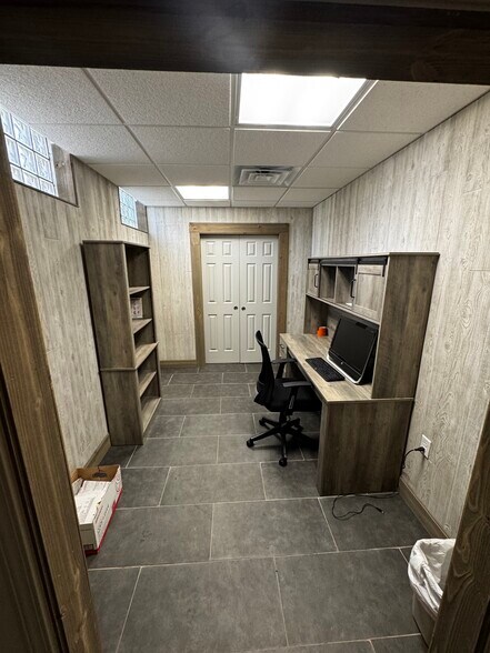 More Photos Of 6128 Madison Ave, Berkeley Industrial For Sale