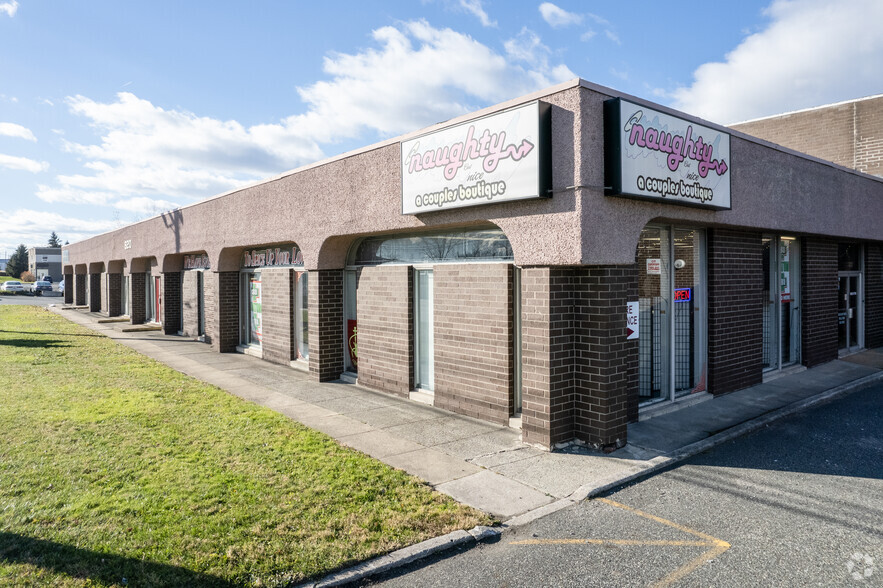 Primary Photo Of 820 Washington Ave, Carlstadt Warehouse For Lease