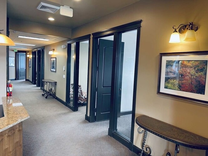 More Photos Of 623 E Fort Union Blvd, Midvale Medical For Sale