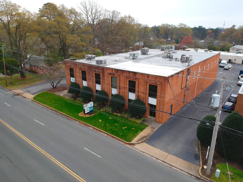 Primary Photo Of 2211 Dickens Rd, Richmond Office For Sale