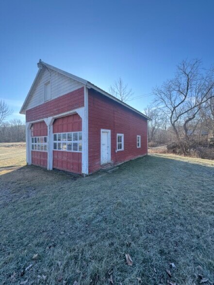 More Photos Of 628 South St, Hoosick Falls Specialty For Sale