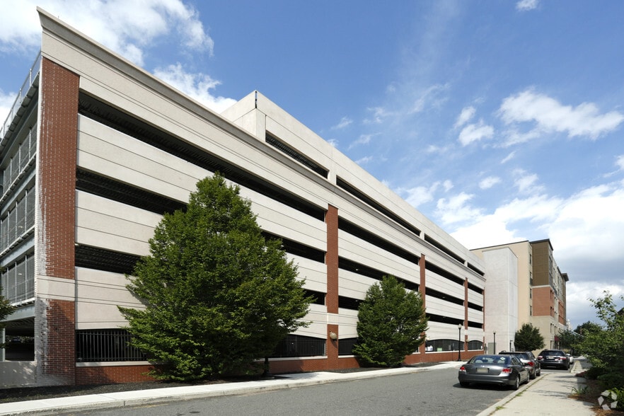 More Photos Of 28 Valley, Montclair Coworking Space