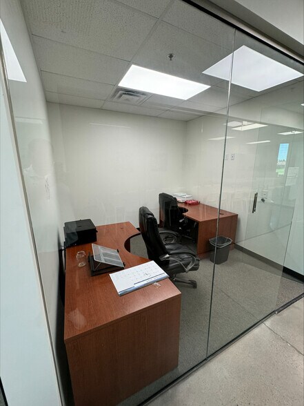 More Photos Of 575 W Chandler Blvd, Chandler Medical For Sale