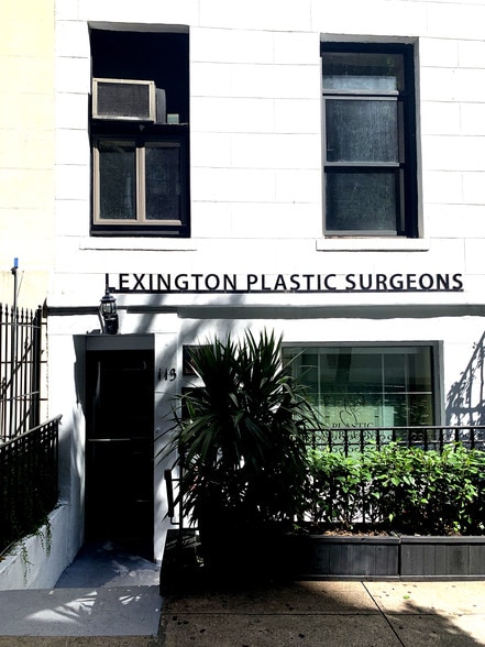 More Photos Of 113 E 39th St, New York Apartments For Sale