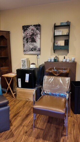 More Photos Of 238 S Allen Rd, Wake Forest General Retail For Sale