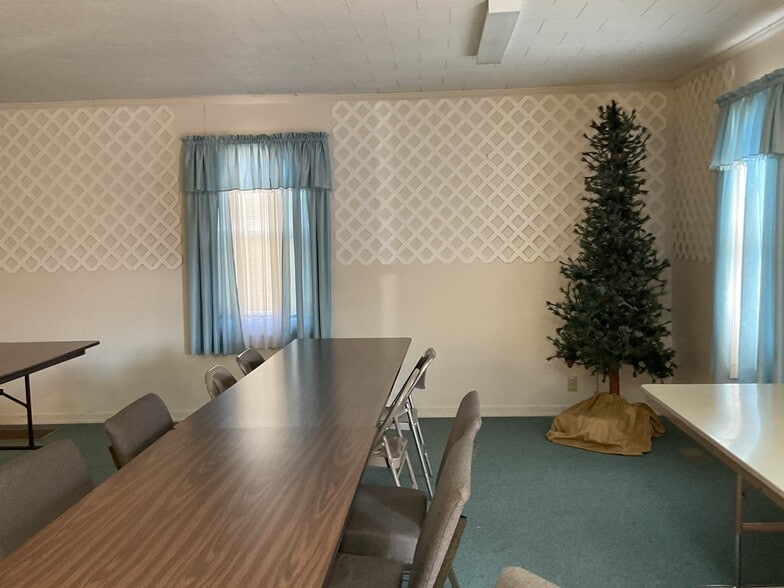 More Photos Of 205 Summit Dr, Covington Religious Facility For Sale