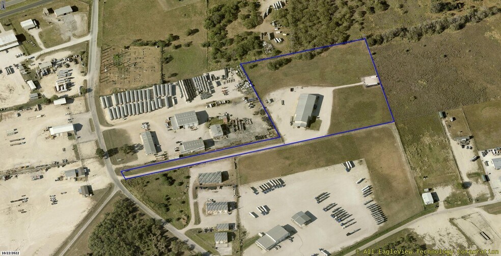 More Photos Of 293 Corgey Rd, Pleasanton Manufacturing For Lease