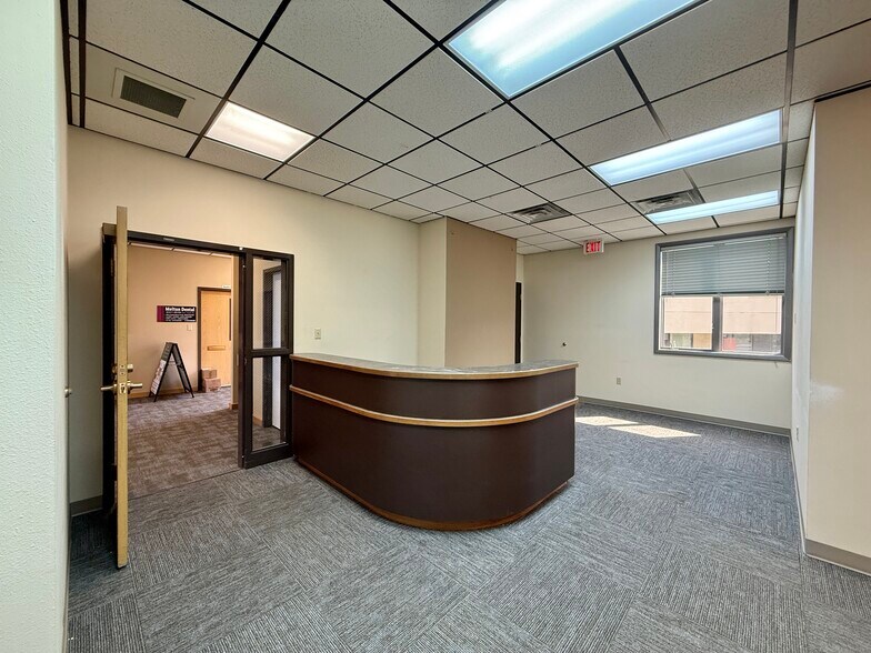 More Photos Of 301 Saddle Dr, Helena Medical For Lease