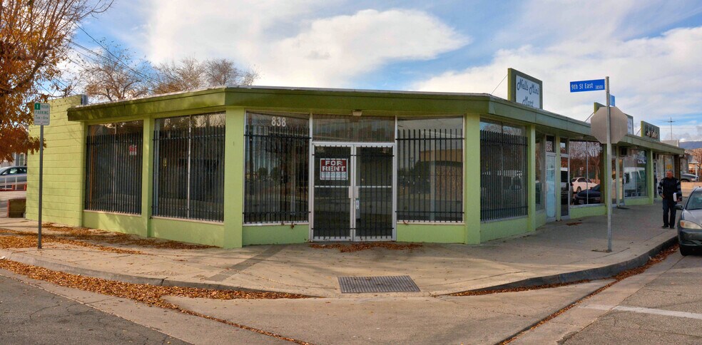 More Photos Of 38463 9th St E, Palmdale Storefront For Sale