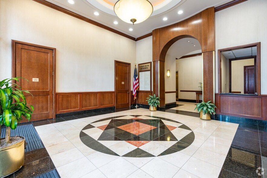 More Photos Of 400 Oceangate, Long Beach Office For Lease