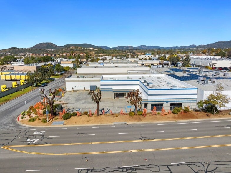 More Photos Of 293 Venture St, San Marcos Manufacturing For Lease