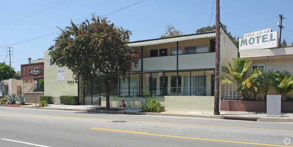 More Photos Of 1053 Colorado Blvd, Los Angeles Office For Lease