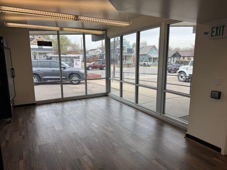 More Photos Of 4720 Tejon St, Denver Office For Sale