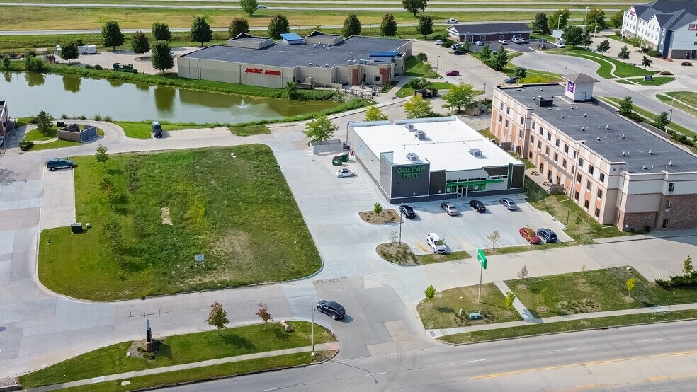More Photos Of 4530 Mortensen, Ames Land For Lease
