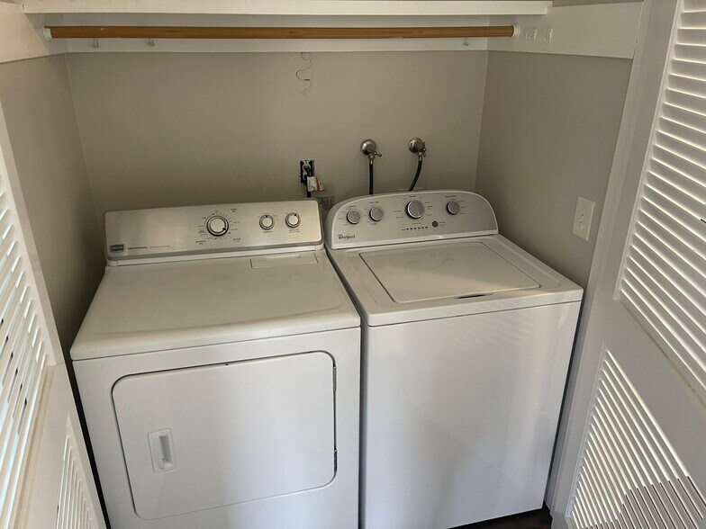 More Photos Of 2019 Castillo St, Santa Barbara Multifamily For Sale