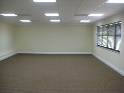 More Photos Of 2300 N Dixie Hwy, Boca Raton Office For Lease