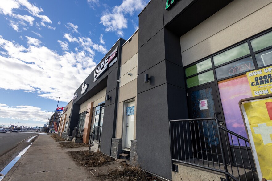 More Photos Of 5811 132, Edmonton Storefront For Sale