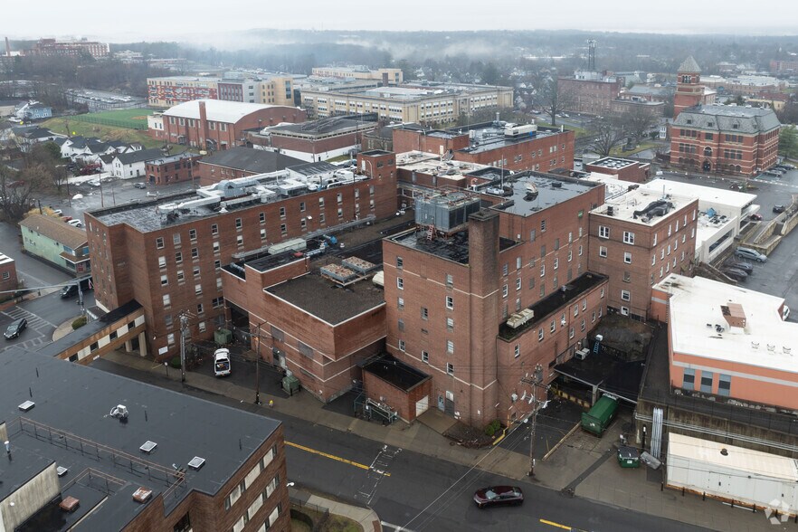 More Photos Of 368 Broadway, Kingston Office Residential For Sale