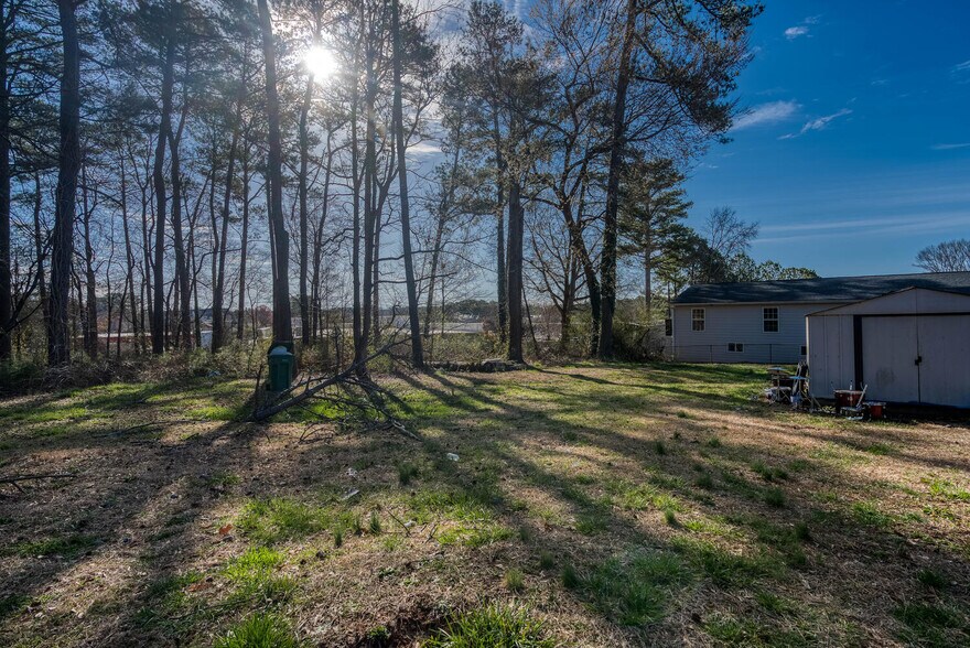 More Photos Of 3865 Story Dr SW, Marietta Medical For Sale