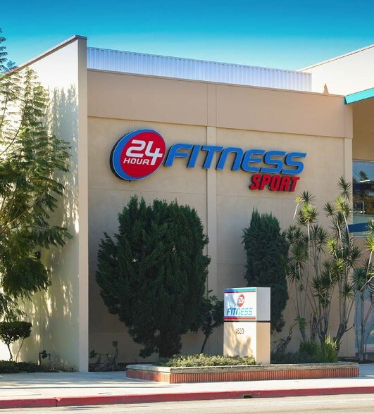 More Photos Of 1530 W West Covina Pky, West Covina Health Club For Lease