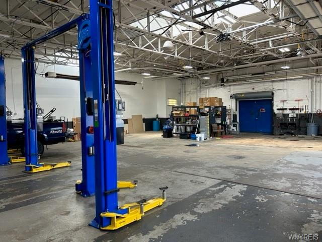 More Photos Of 1212 Abbott Rd, Buffalo Auto Dealership For Lease