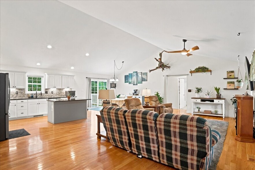 More Photos Of 1309 Redland Rd, Cross Junction Winery Vineyard For Sale