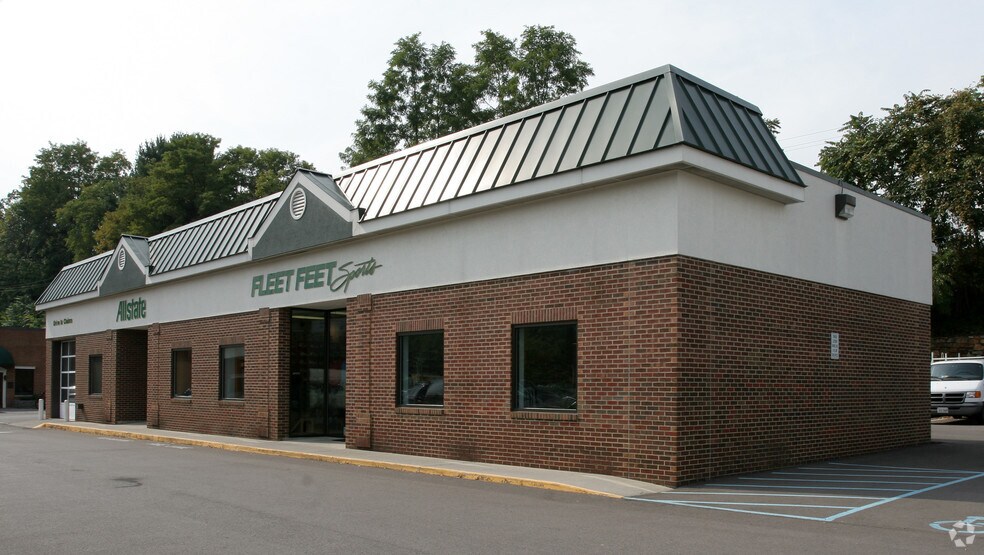 More Photos Of I-581 @ I-581 & Rte. 220 & Franklin Rd., Roanoke Unknown For Lease