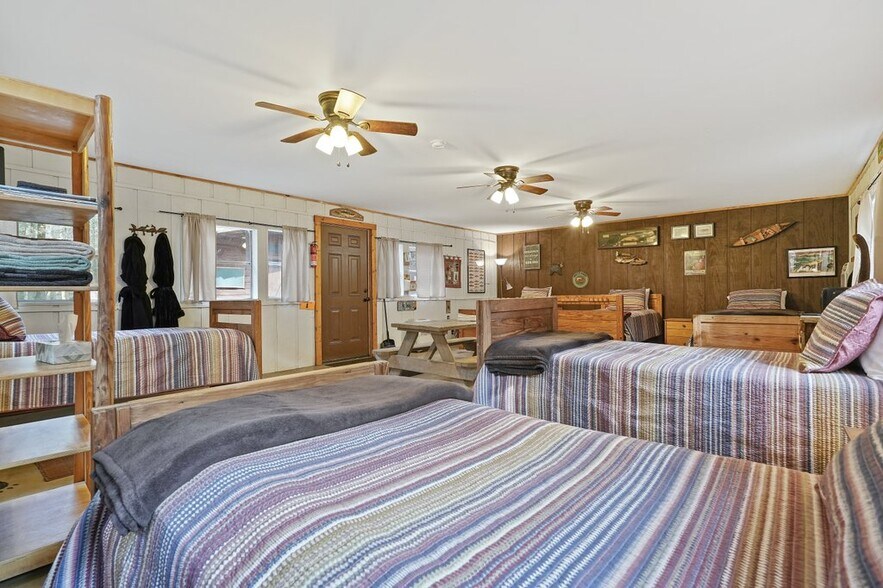 More Photos Of 400 Mulberry Gap Rd, Ellijay Hospitality For Sale