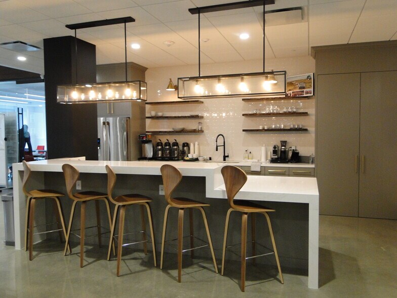 More Photos Of 7700 Windrose Ave, Plano Office For Lease