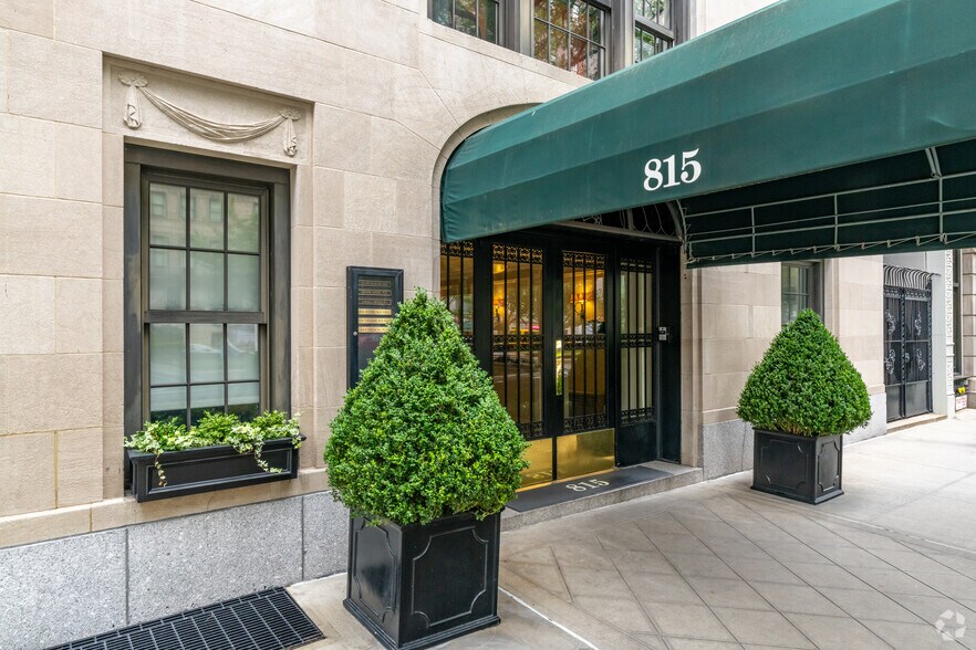 More Photos Of 815 Park Ave, New York Apartments For Sale