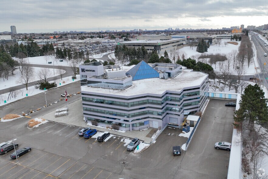 More Photos Of 88 Mcnabb St, Markham Office For Sale