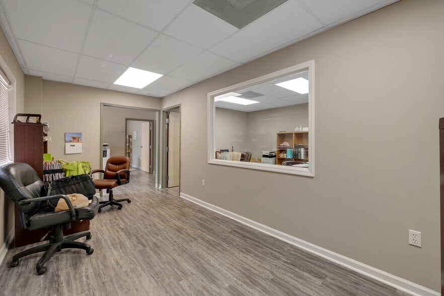 More Photos Of 1754-1762 Thomasville Rd, Tallahassee Office For Sale