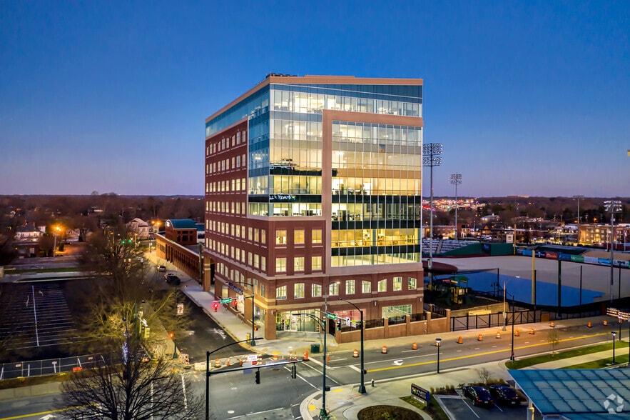 More Photos Of 400 Bellemeade St, Greensboro Office For Lease