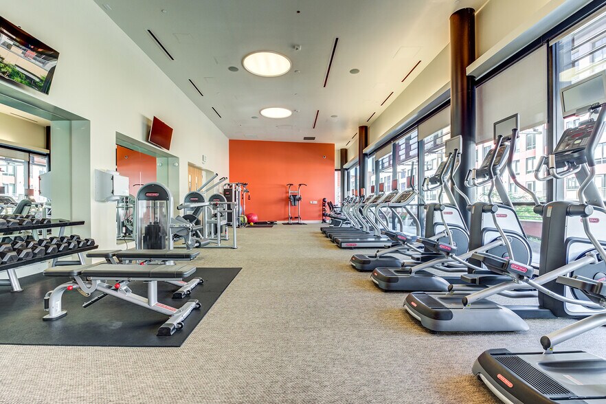 More Photos Of 1155 4th St, San Francisco Apartments For Lease