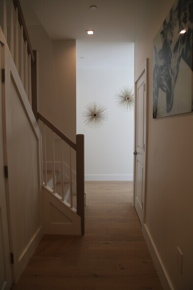 More Photos Of 1239 Forest Hill Rd, Staten Island Apartments For Sale