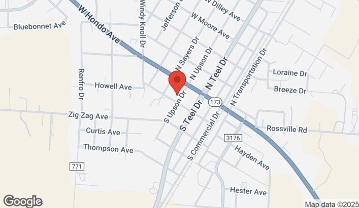 More Photos Of 200 W College Ave, Devine Medical For Lease